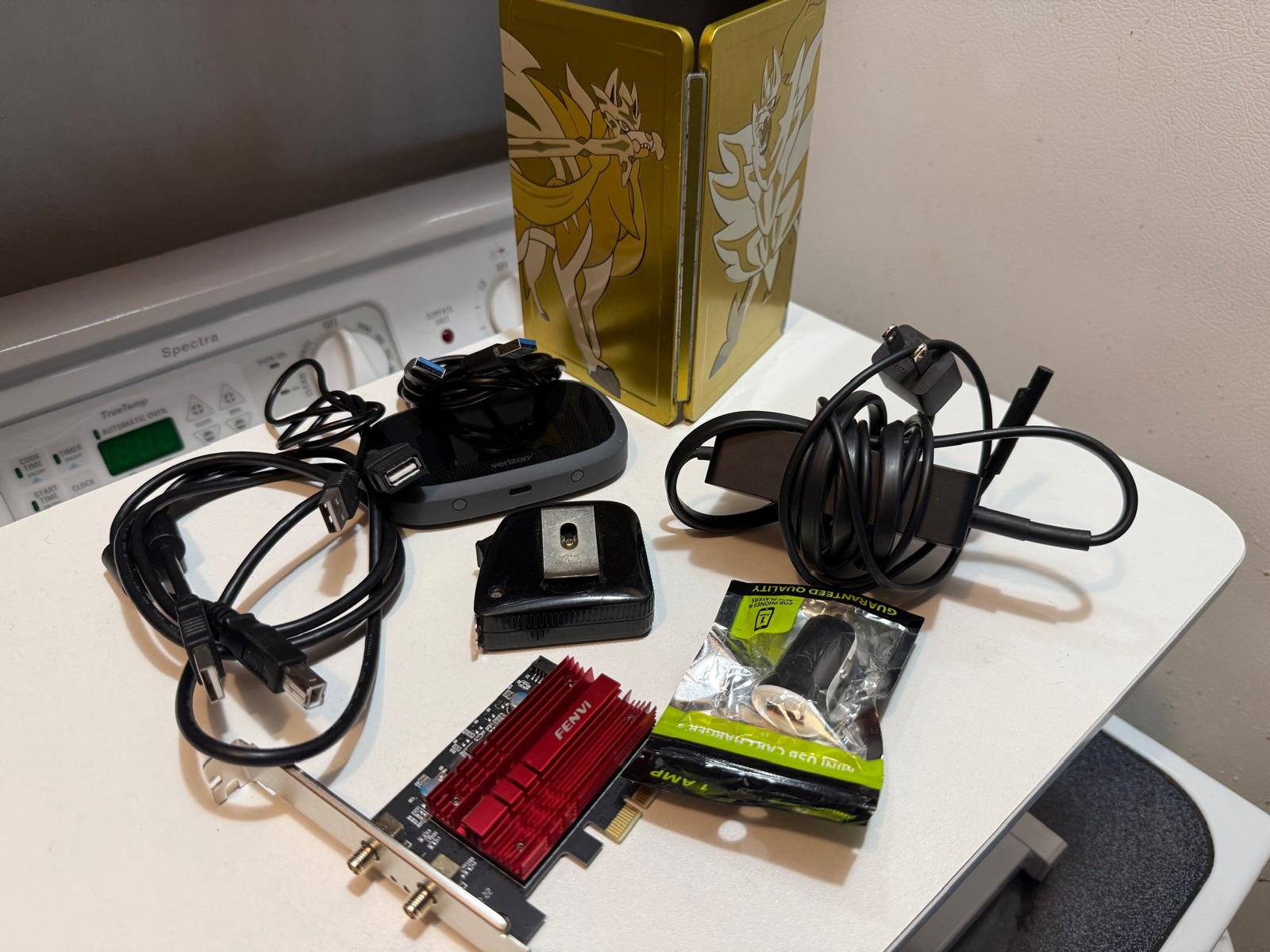 Pokemon themed metal storage tin (gold) thumbnail